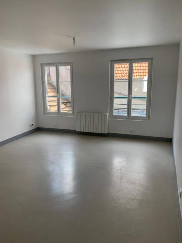 Appartement 2 pièces 57 m² · à Neuilly-Saint-Front · 57,4 m² · 521 €