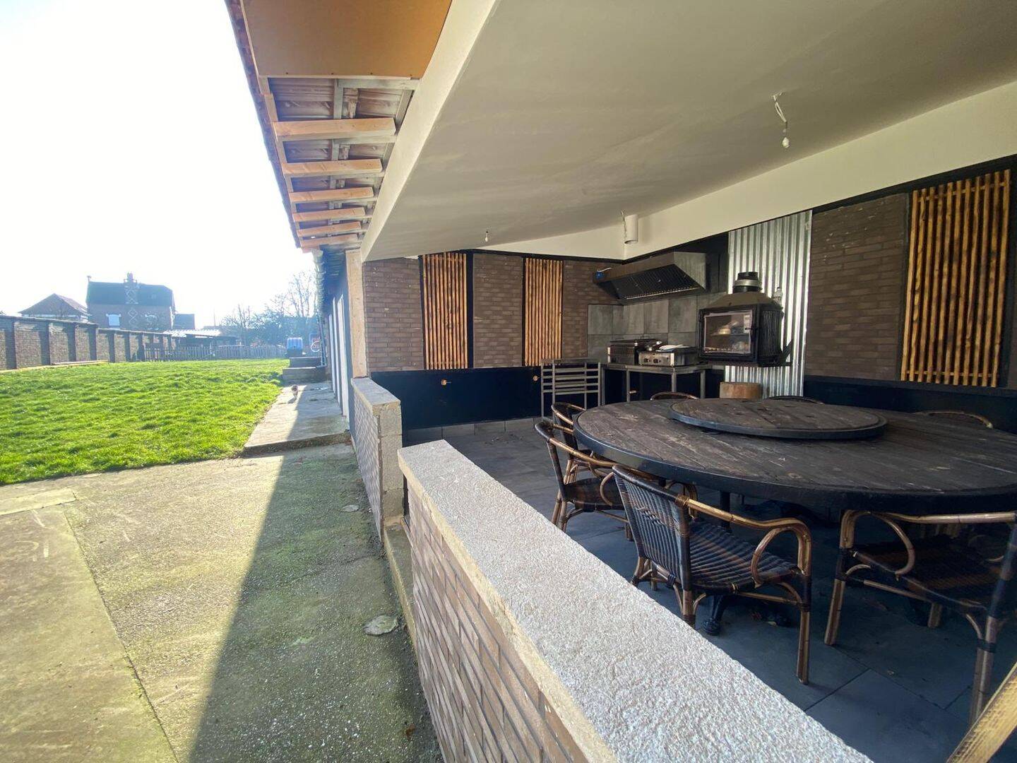 Maison 8 pièces 226 m² · à Villers-Bretonneux · 226 m² · 457 000 €