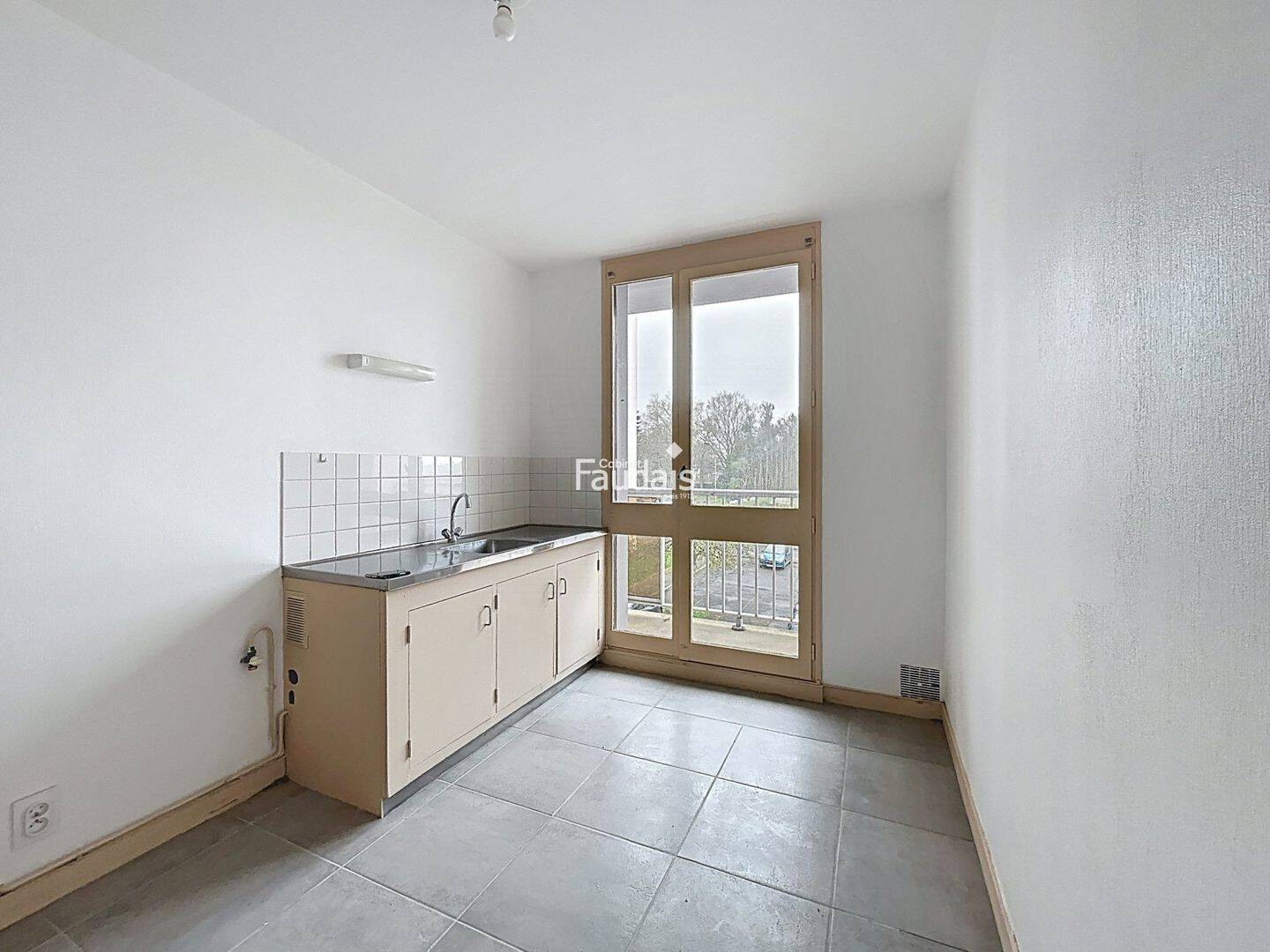 Appartement 2 pièces 50 m² · à Saint-Lô · 50,2 m² · 490 €