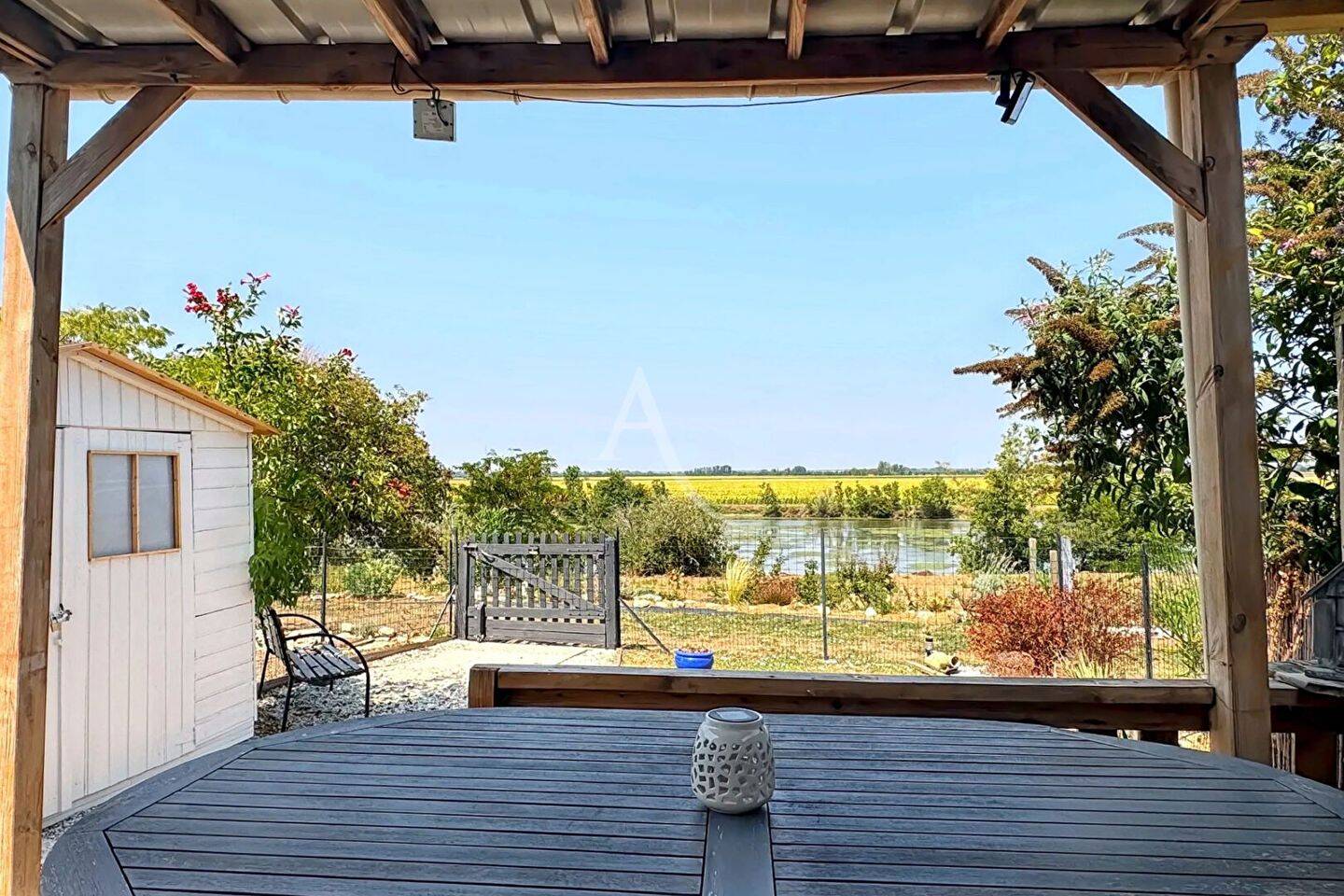 Maison 2 pièces 116 m² · à Vouillé-les-Marais · 116 m² · 87 300 €