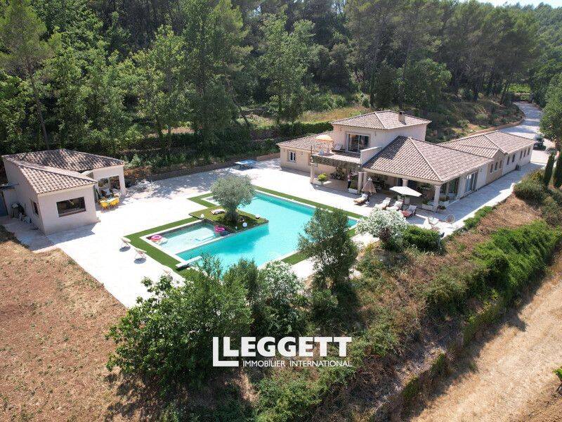 Maison 7 pièces 246 m² · à Besse-sur-Issole · 246 m² · 1 102 500 €