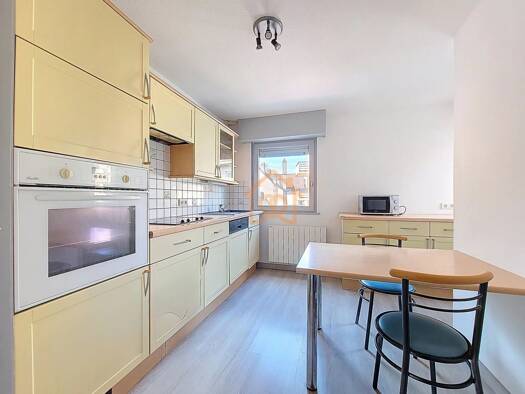 Appartement à vendre 174 990 € 3 pièces 2 chambres 76,4 m² RDC/3 Clausenhof-Les Pins-Musau Haguenau 67500