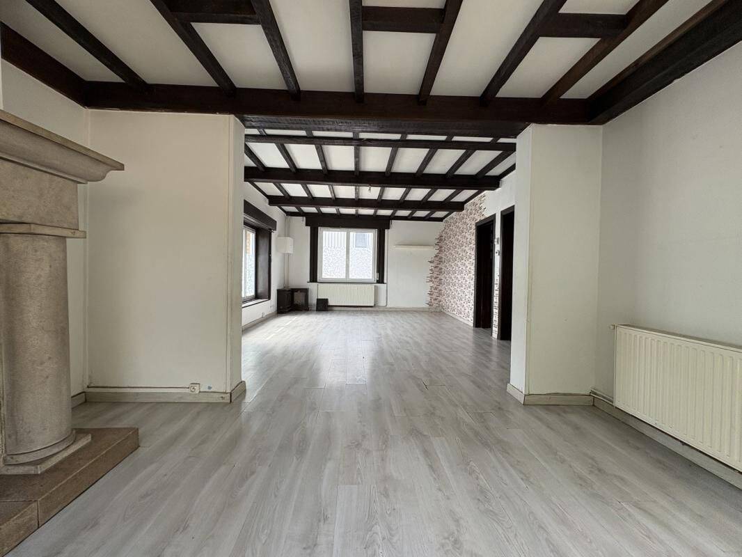 Maison 5 pièces 156 m² · à Halluin · 156 m² · 262 000 €