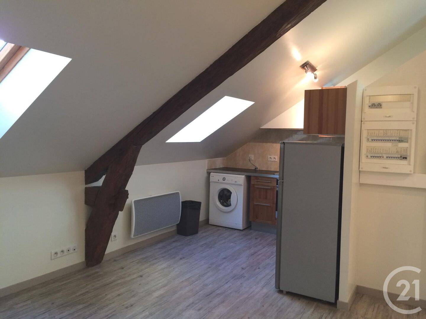 Appartement 3 pièces 37 m² · à Aix-les-Bains · 36,7 m² · 628 €