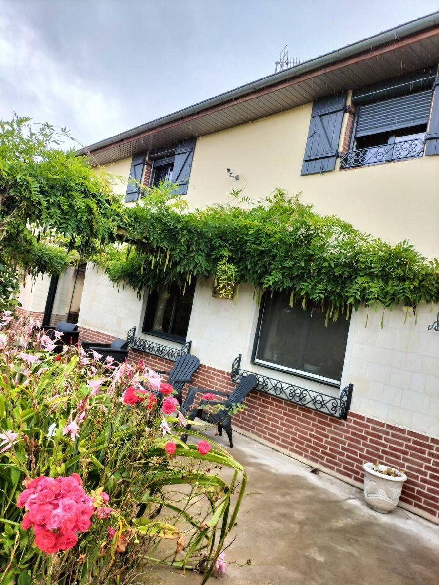 Maison 8 pièces 180 m² · à Berneville · 180 m² · 302 000 €