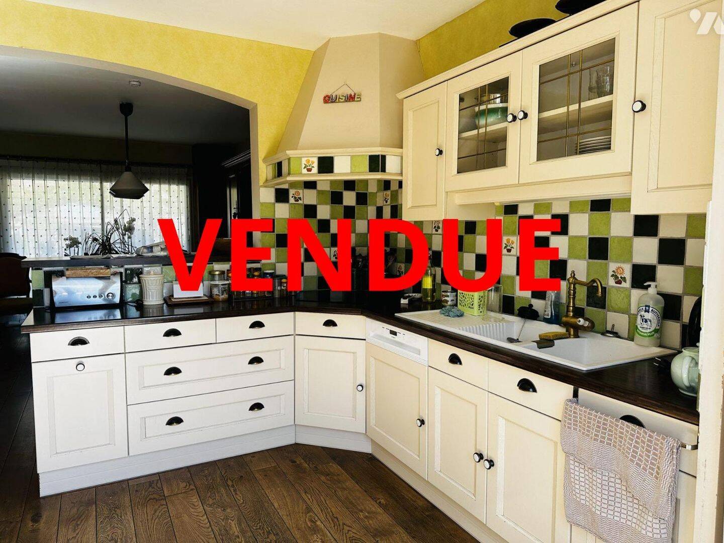 Maison 6 pièces · à Laragne-Montéglin · 245 000 €