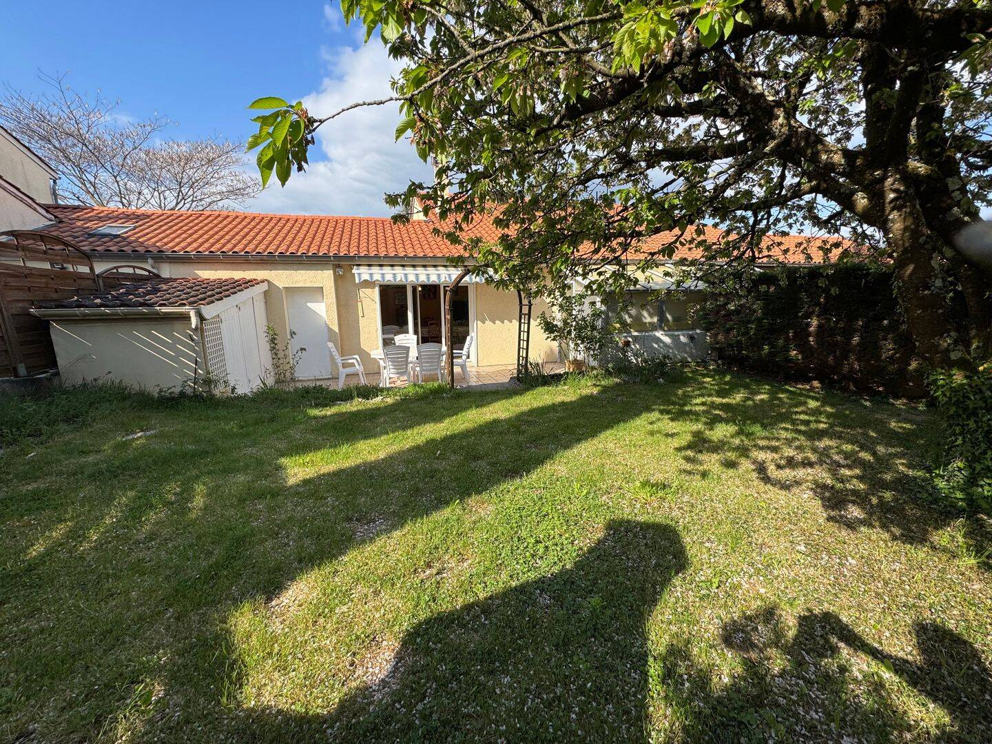 Maison 6 pièces 93 m² · à Anse · 93 m² · 315 000 €