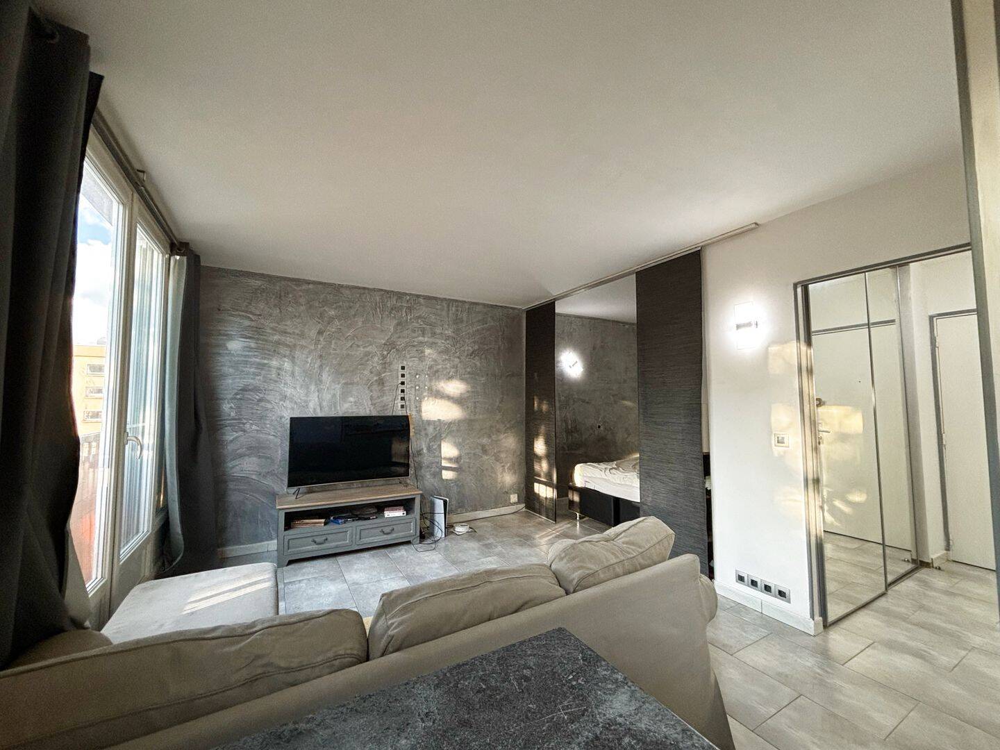 Appartement 1 pièce 30 m² · à Le Plessis-Trévise · 29,7 m² · 128 000 €