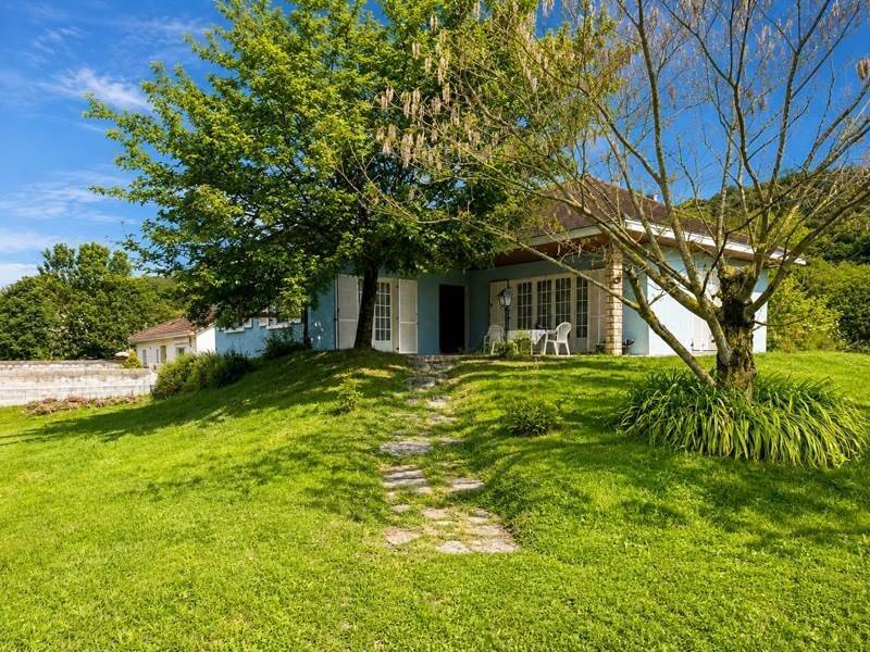 Maison 5 pièces 141 m² · à Briord · 141 m² · 376 000 €