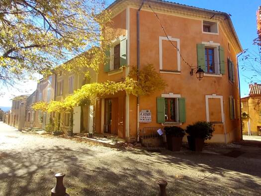 Maison à vendre 218 000 € 5 pièces 3 chambres 115 m² Flassan 84410