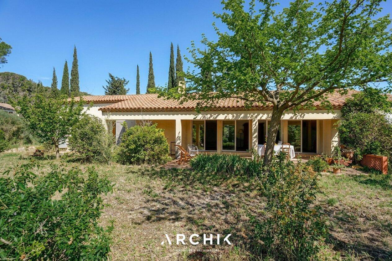 Maison 8 pièces 196 m² · à Cassis · 196 m² · 1 190 000 €