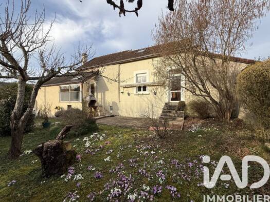 Maison à vendre 169 600 € 2 pièces 3 chambres 168 m² 566 m² de terrain Les Riceys 10340
