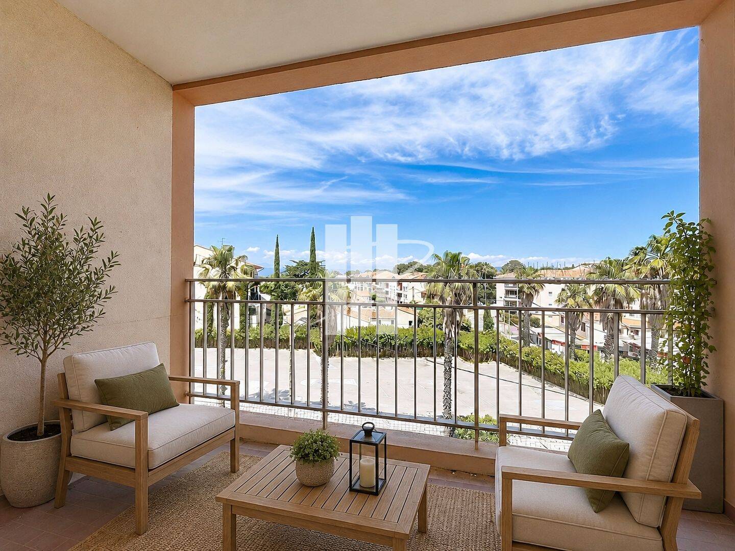 Appartement 5 pièces 114 m² · à Fréjus · 113,8 m² · 330 000 €
