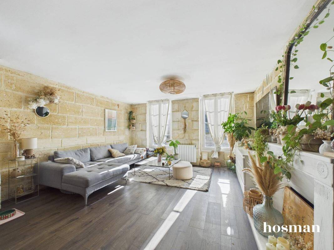 3 pièces - 68 m² traversant - Grenier de 20m2 aménageable - Quai — 1