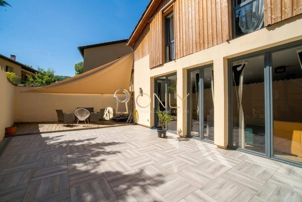 Maison 5 pièces 144 m² · à Saint-Germain-au-Mont-d'Or · 144 m² · 469 000 €