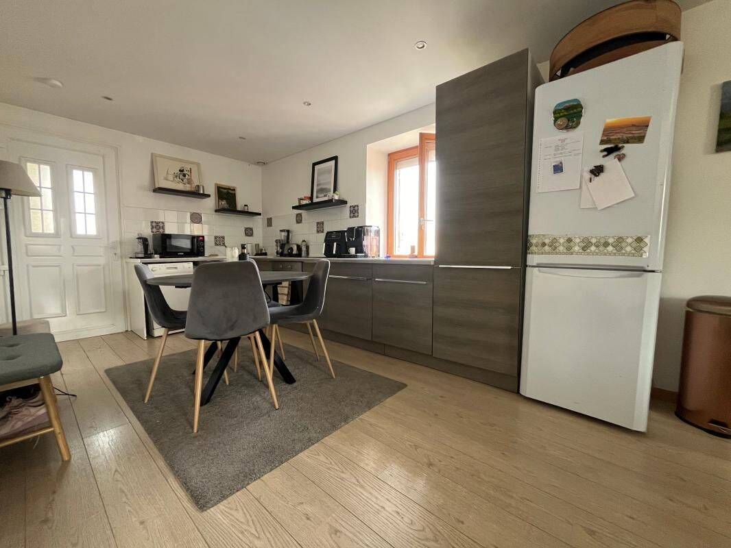 Appartement 2 pièces 49 m² · à Charnay-lès-Mâcon · 49,2 m² · 595 €