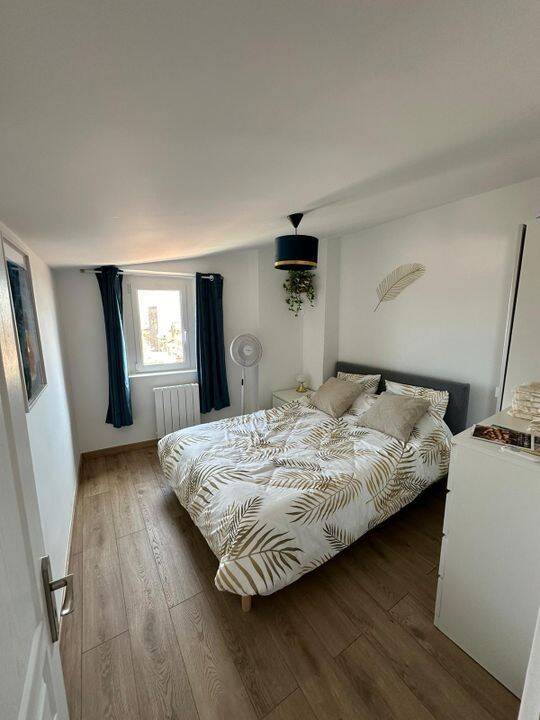 Appartement 2 pièces 28 m² · à Grasse · 28 m² · 750 €