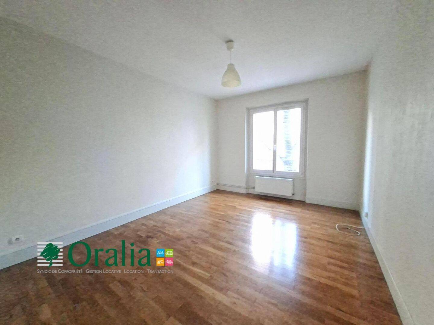 Appartement 3 pièces 70 m² · à Grenoble · 70,3 m² · 880 €