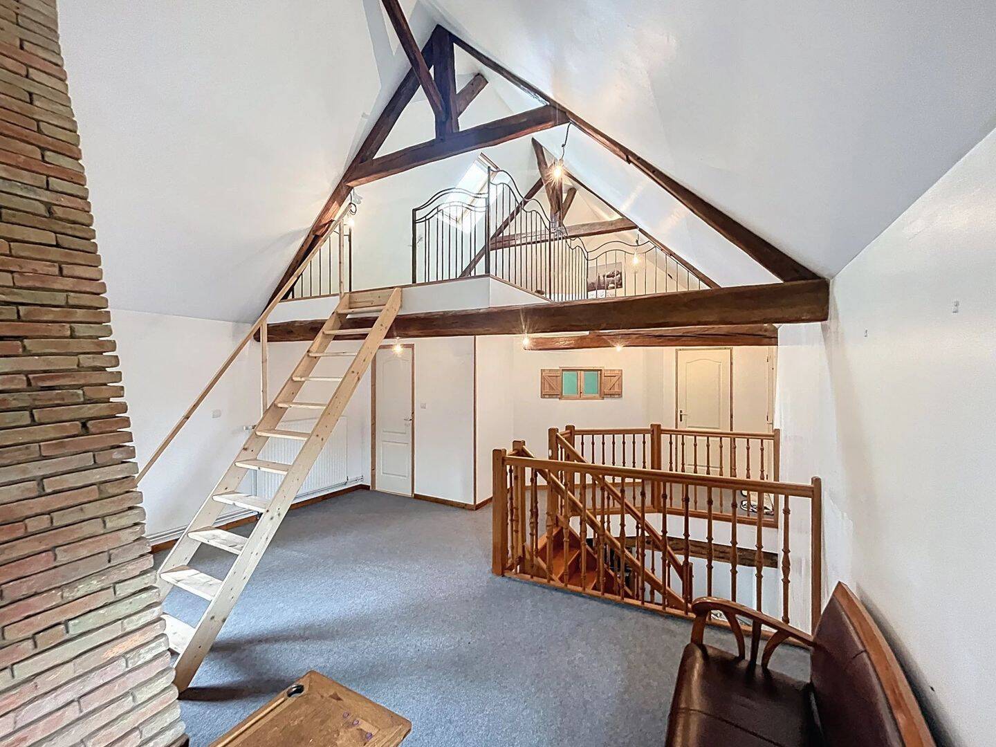Maison 6 pièces 168 m² · à Bruyères-Et-Montbérault · 167,5 m² · 169 900 €