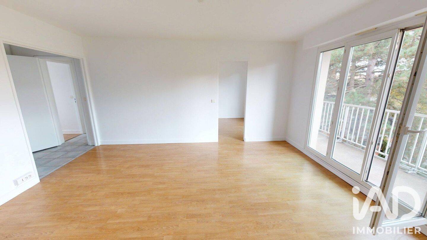Appartement 3 pièces 62 m² · à Évry-Courcouronnes · 62,4 m² · 144 900 €