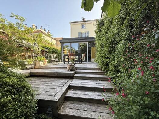 Maison à vendre 1 100 000 € 6 pièces 5 chambres 172 m² Centre Romainville 93230