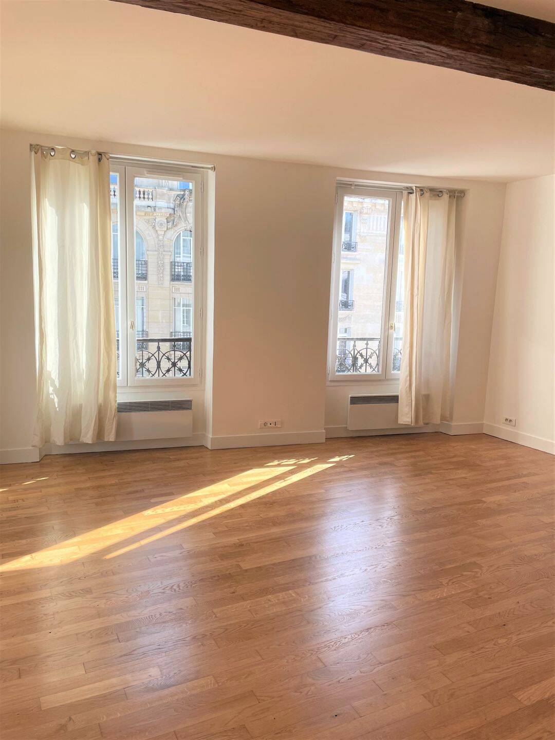 Appartement 2 pièces 44 m² · à Paris 3ème Arrondissement · 44,1 m² · 1 726 €/mois