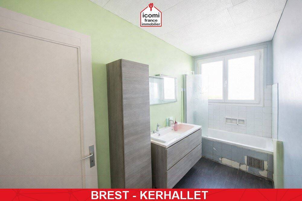 Appartement 5 pièces 95 m² · à Brest · 95 m² · 111 000 €