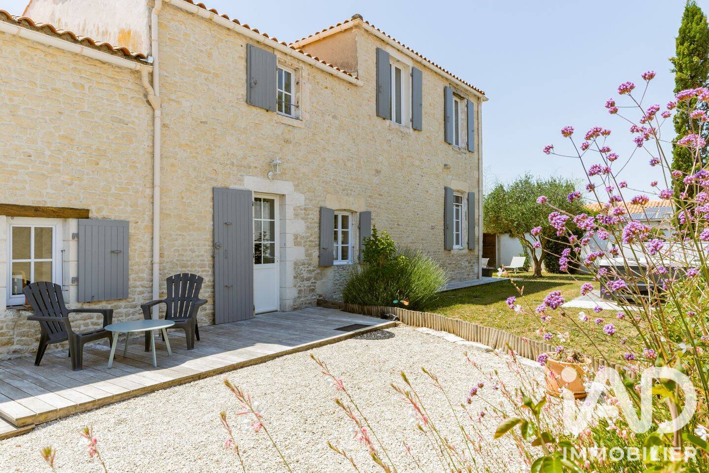 Maison 8 pièces 185 m² · à Saint-Xandre · 185 m² · 535 000 €