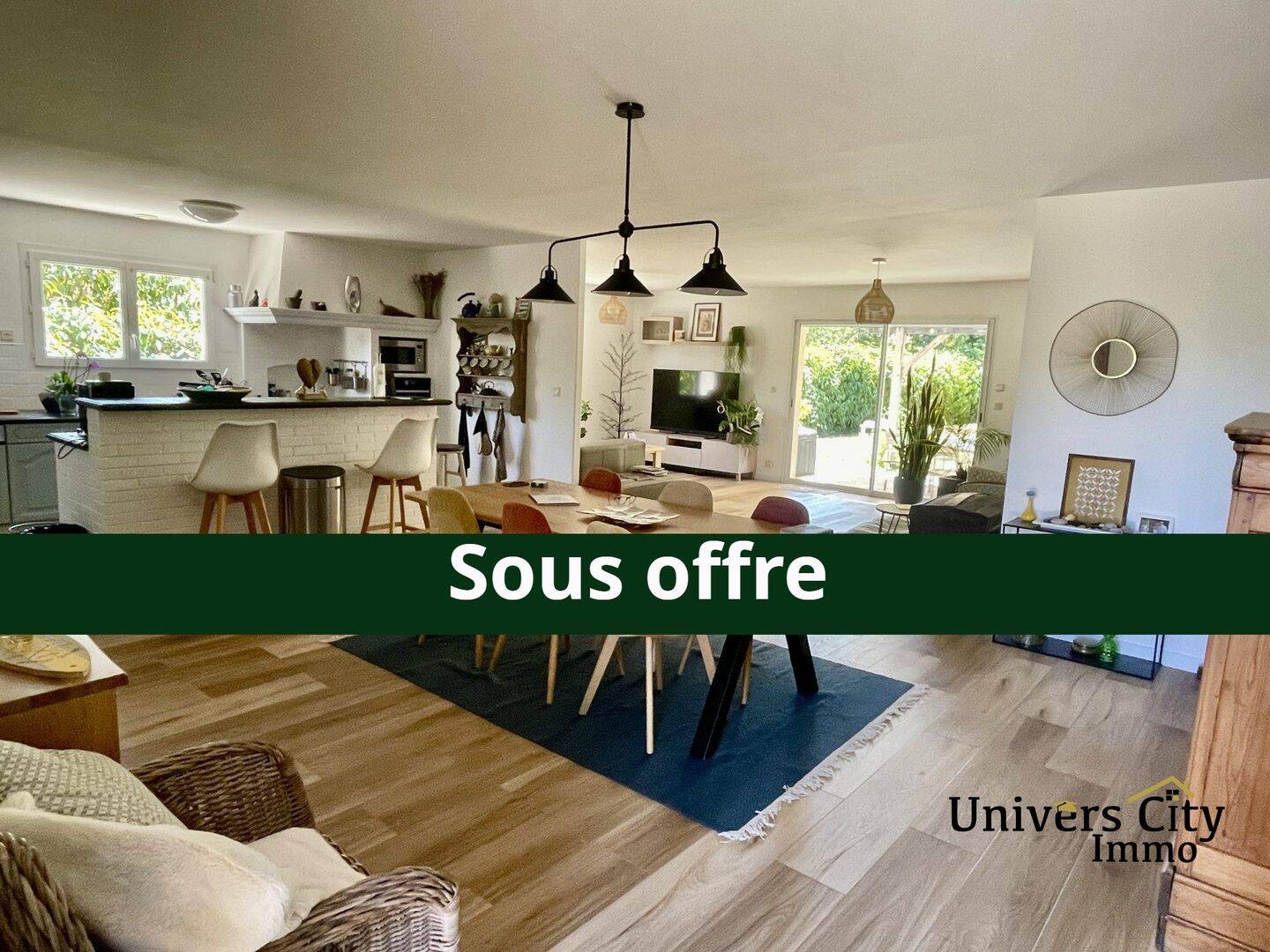 Maison 6 pièces 157 m² · à Saint-Colomban · 157 m² · 304 000 €