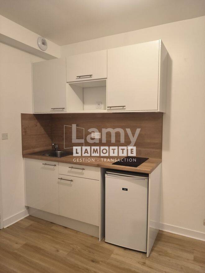 Appartement 1 pièce 33 m² · à Rennes · 33,1 m² · 546 €