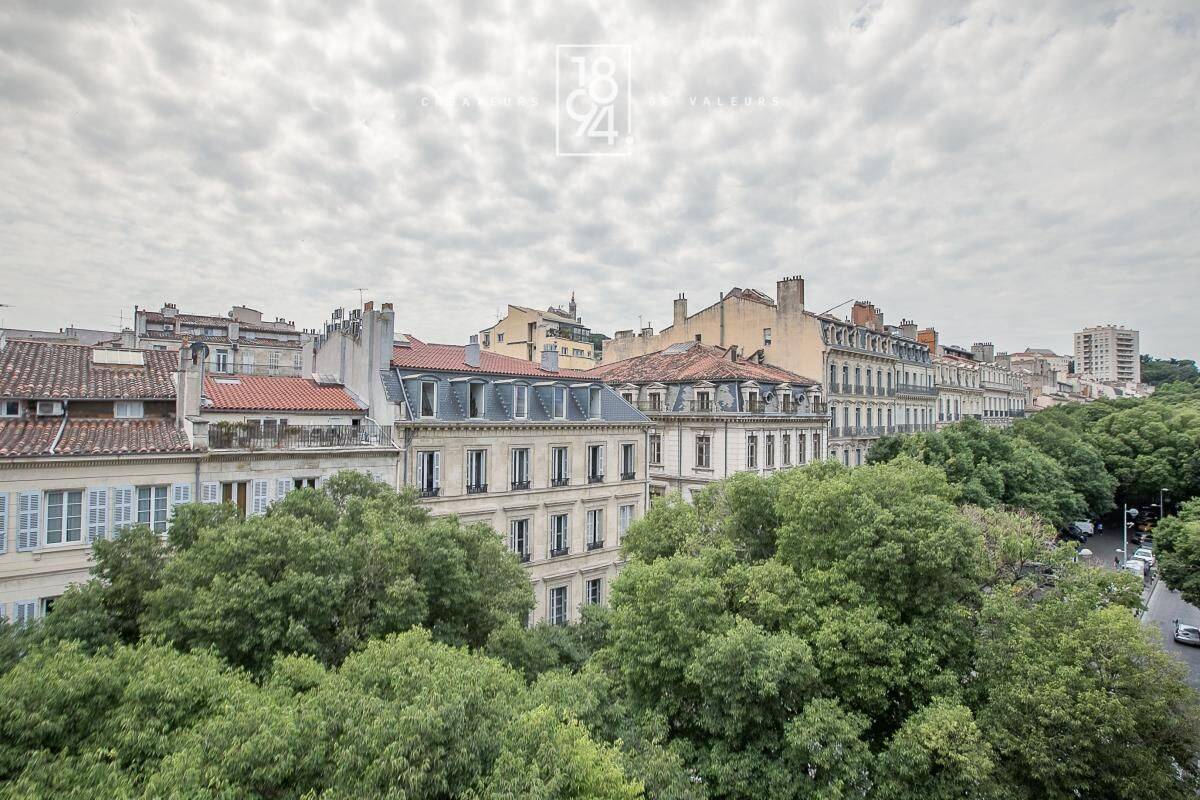 Appartement 3 pièces 50 m² · à Marseille 6ème Arrondissement · 50 m² · 230 000 €