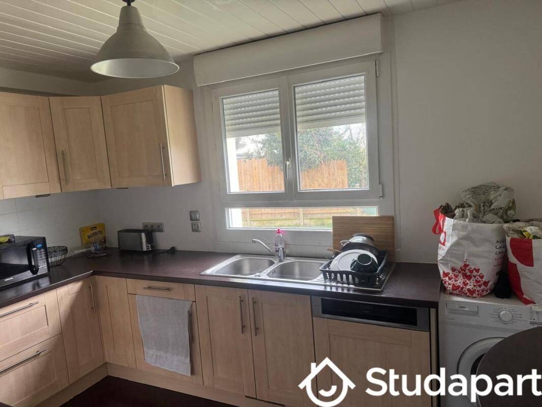1 pièce 11 m² · à Saint-Brieuc · 11 m² · 340 €/mois