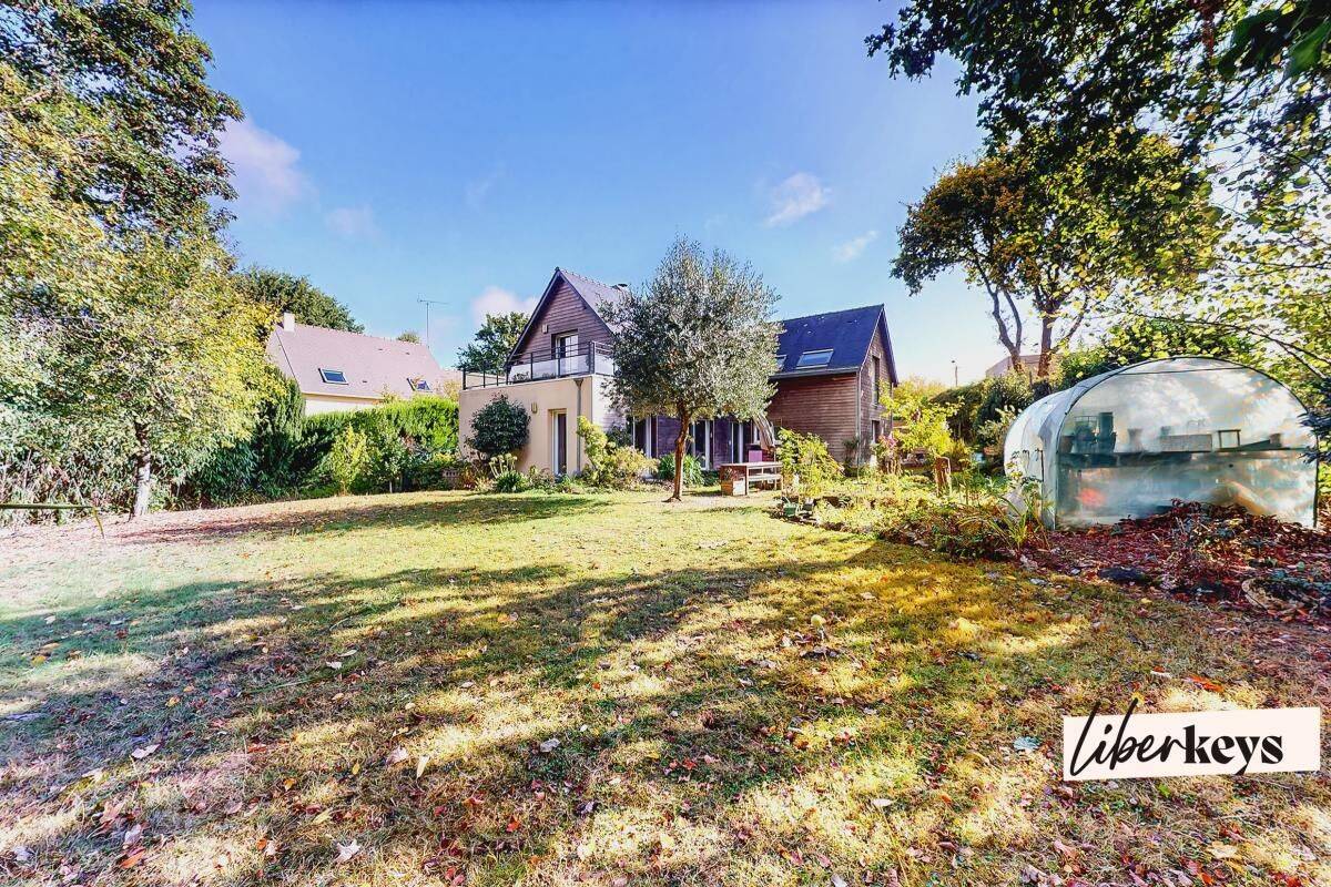 Maison 9 pièces 160 m² · à Saint-Donan · 160 m² · 310 000 €