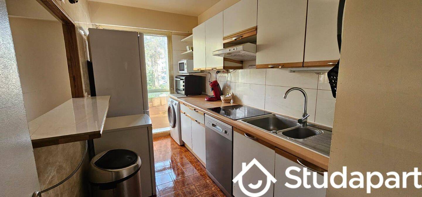 Appartement 4 pièces 83 m² · à Antibes · 83 m² · 1 950 €/mois