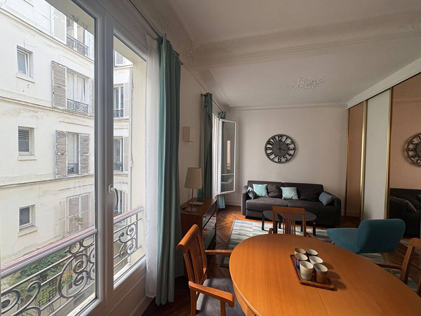 Appartement 1 pièce 34 m² · à Paris 9ème Arrondissement · 34,4 m² · 1 197 €/mois