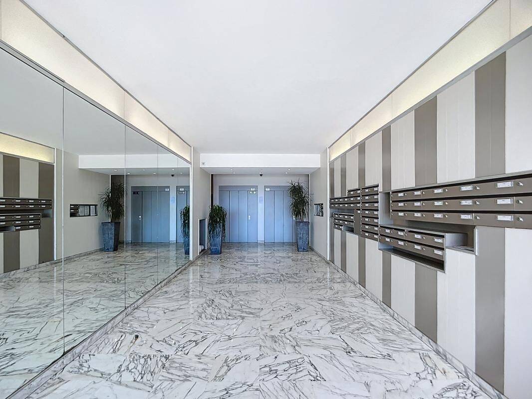 Studio Nice/Californie meublé étudiant 27.60 m2 — 15