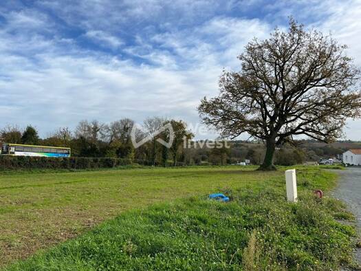 Terrain à vendre 48 450 € 509 m² de terrain Mouchamps 85640