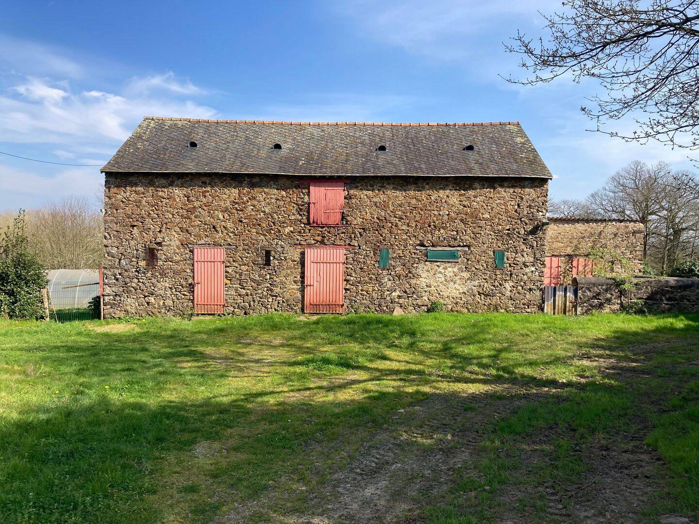 Maison 6 pièces 200 m² · à Laval · 200 m² · 135 000 €