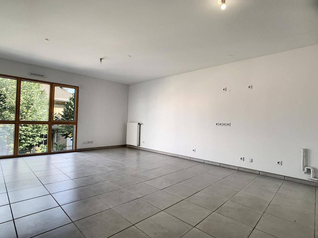 Appartement 3 pièces 69 m² · à Lyon 4ème Arrondissement · 69 m² · 983 €