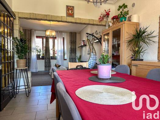 Maison à vendre 300 000 € 8 pièces 4 chambres 147 m² 286 m² de terrain Sud Ouest Hettange-Grande 57330