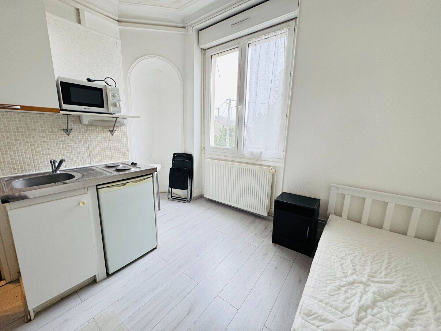 Appartement 1 pièce 13 m² · à Dijon · 13 m² · 435 €