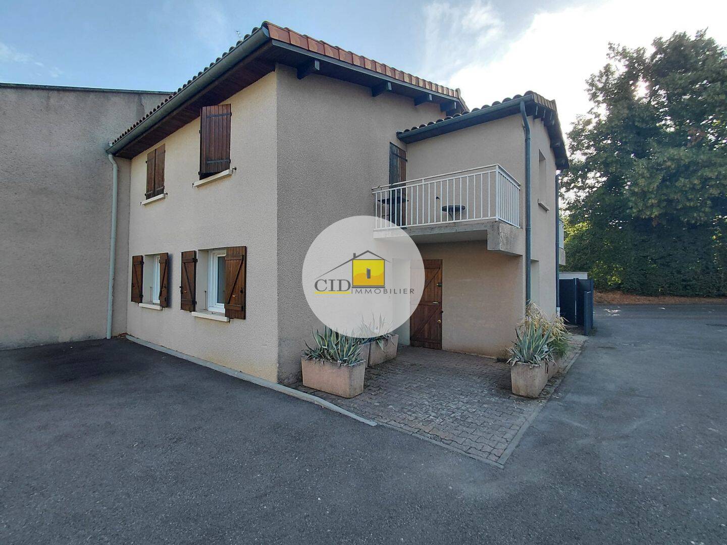 Appartement 2 pièces 32 m² · à Saint-Laurent-de-Mure · 32,2 m² · 630 €