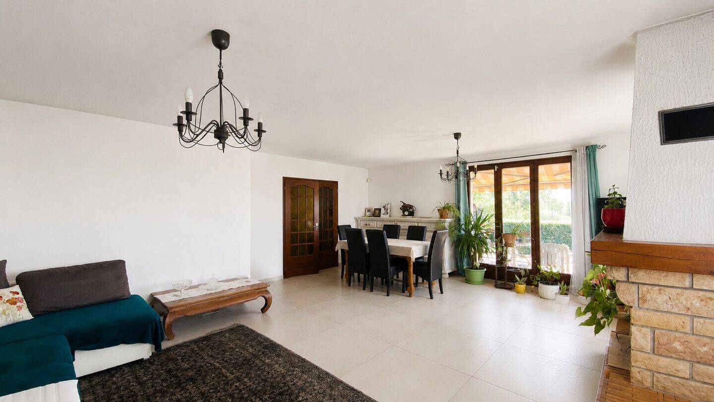 Maison 4 pièces 104 m² · à Les Côtes-d'Arey · 104 m² · 349 000 €
