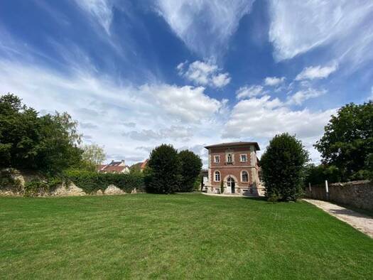 Maison à vendre 990 000 € 17 pièces 9 chambres 654 m² Ivors 60141