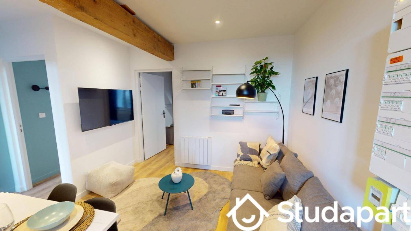 1 pièce 11 m² · à Lyon 3ème Arrondissement · 11 m² · 712 €/mois
