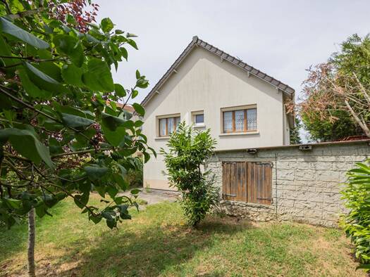 Maison à vendre 449 000 € 5 pièces 3 chambres 135 m² 700 m² de terrain Tassigny-Leclerc Centre Lagny-sur-Marne 77400