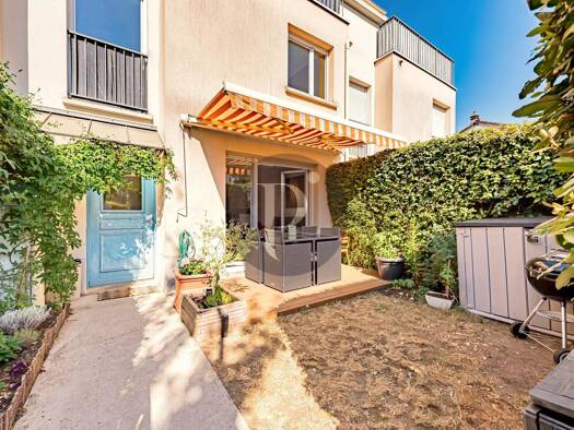 Appartement à vendre 479 000 € 4 pièces 2 chambres 77,2 m² 3 étages Cité Pierre et Marie Curie Ivry-sur-Seine 94200