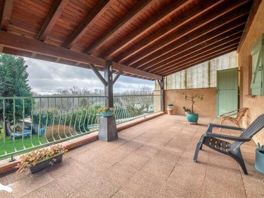 Maison à vendre 231 440 € 4 pièces 3 chambres 130 m² 819 m² de terrain Verdun-sur-Garonne 82600