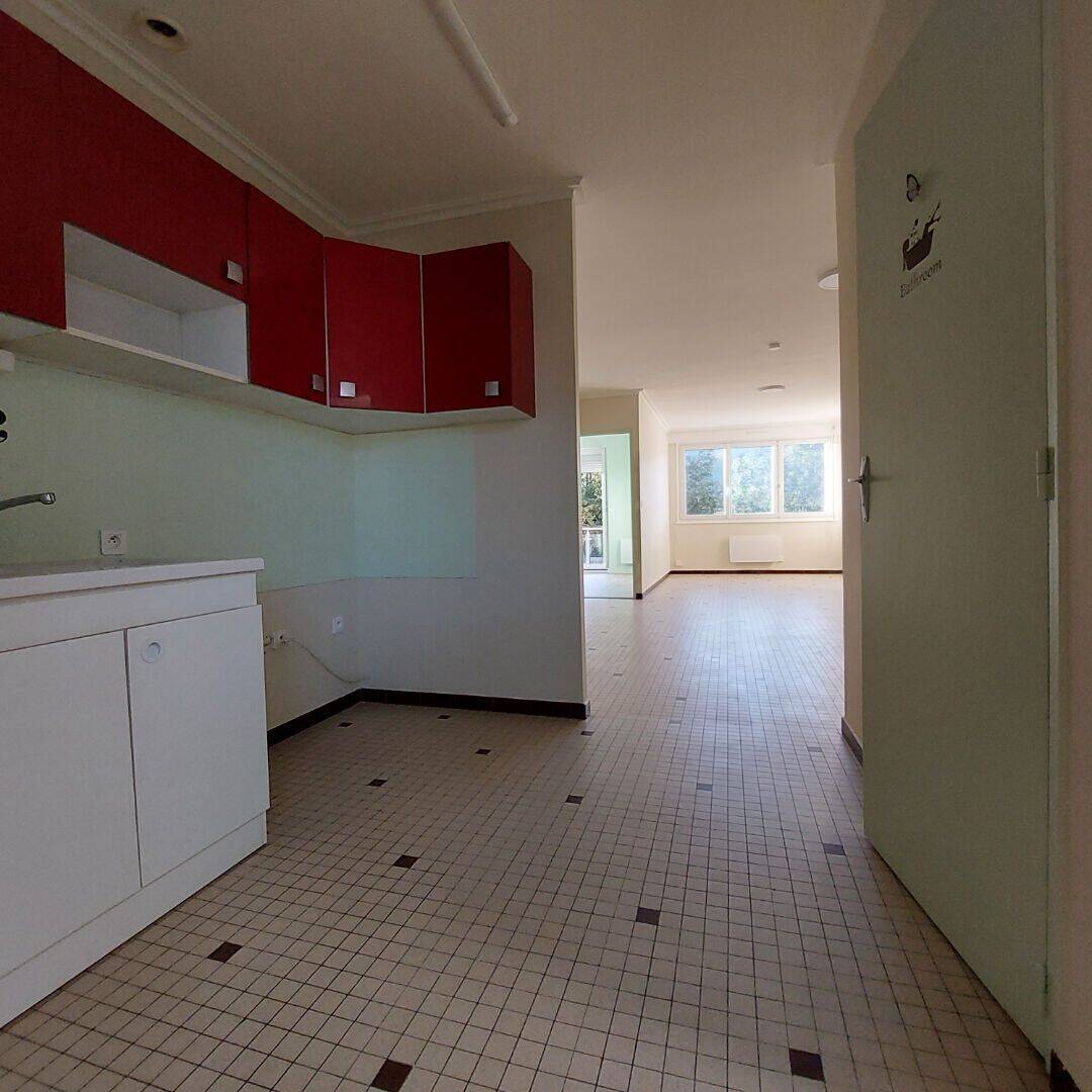 Appartement 2 pièces 42 m² · à Rochejean · 42 m² · 660 €/mois