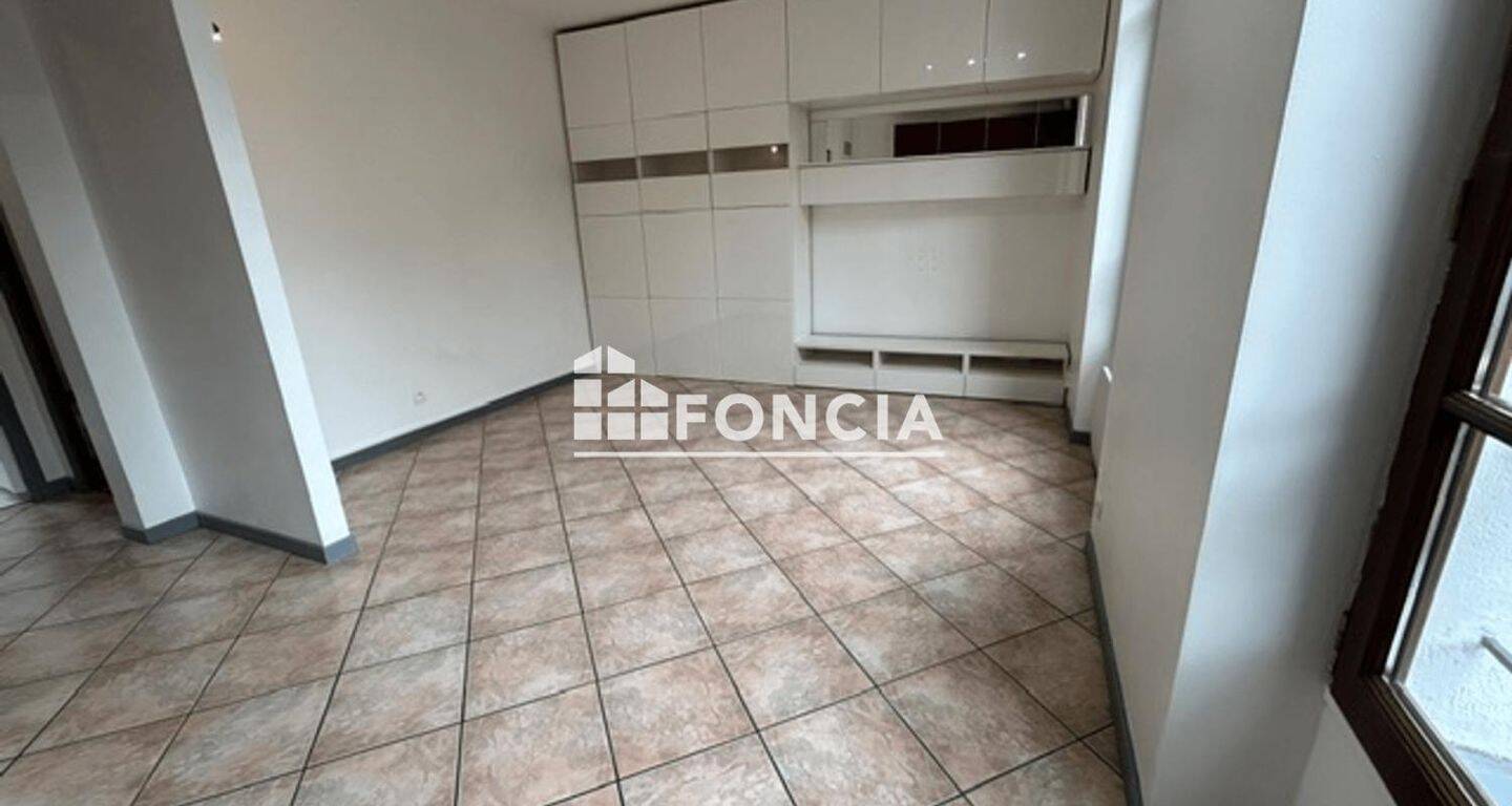 Appartement 3 pièces 37 m² · à Villeneuve-Saint-Georges · 36,9 m² · 980 €